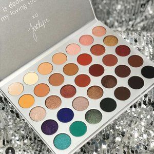 Morphe x Jaclyn Hill Eyeshadow Palette